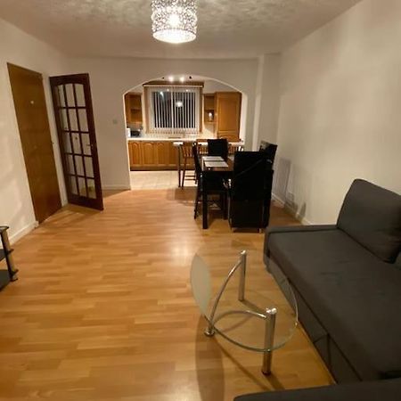 3 Bedroom Home-Inverkeithing Exterior photo